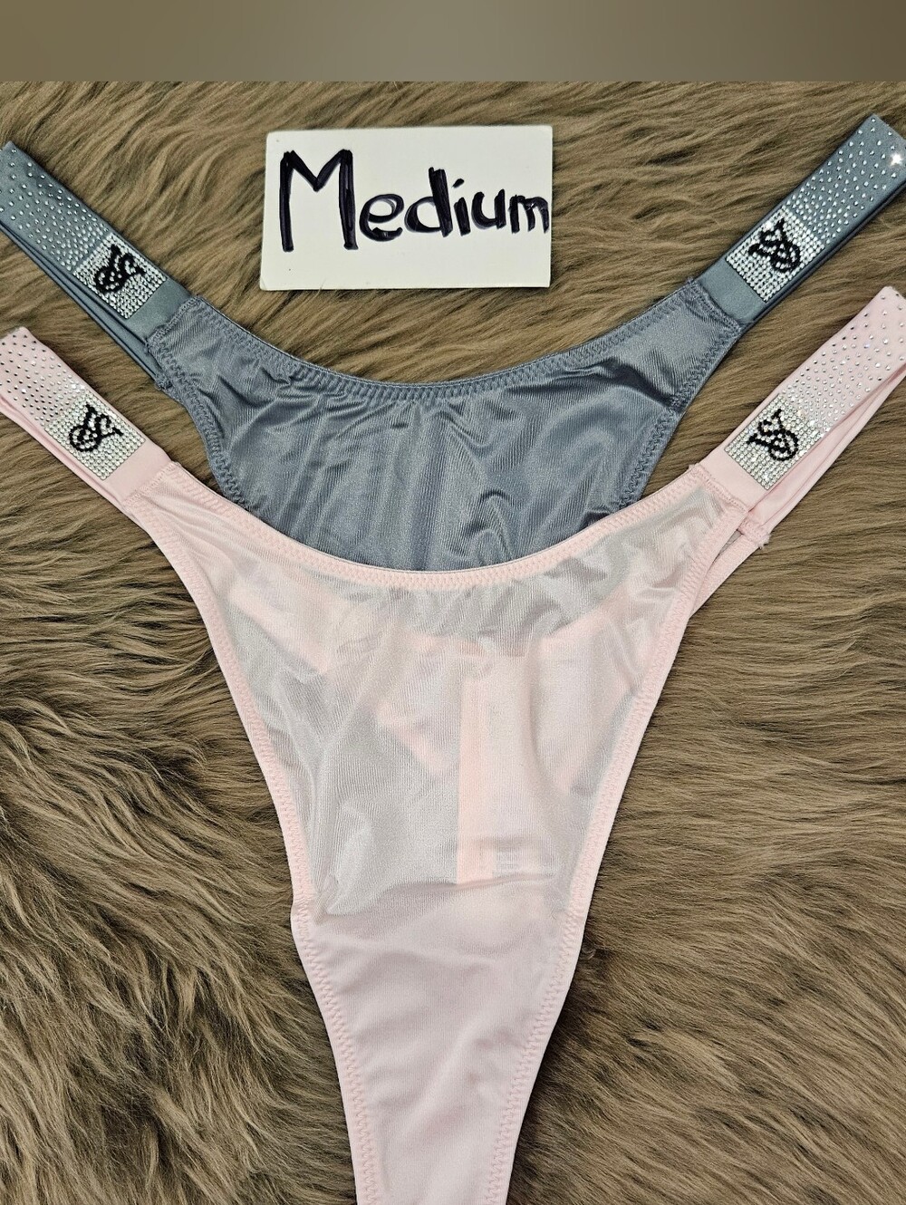 Victoria's Secret shine strap thong set of 2 - Medium